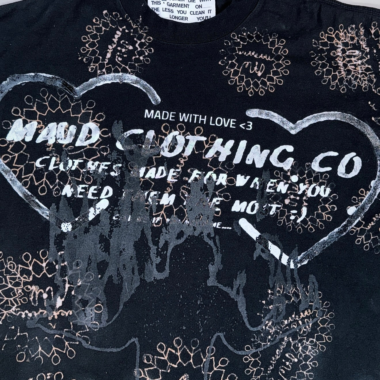 HIDDEN GHOST TEE