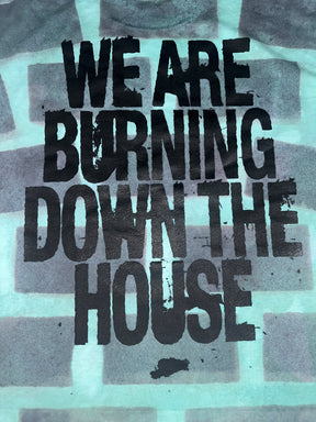 EMERALD BRICK BURNING TEE