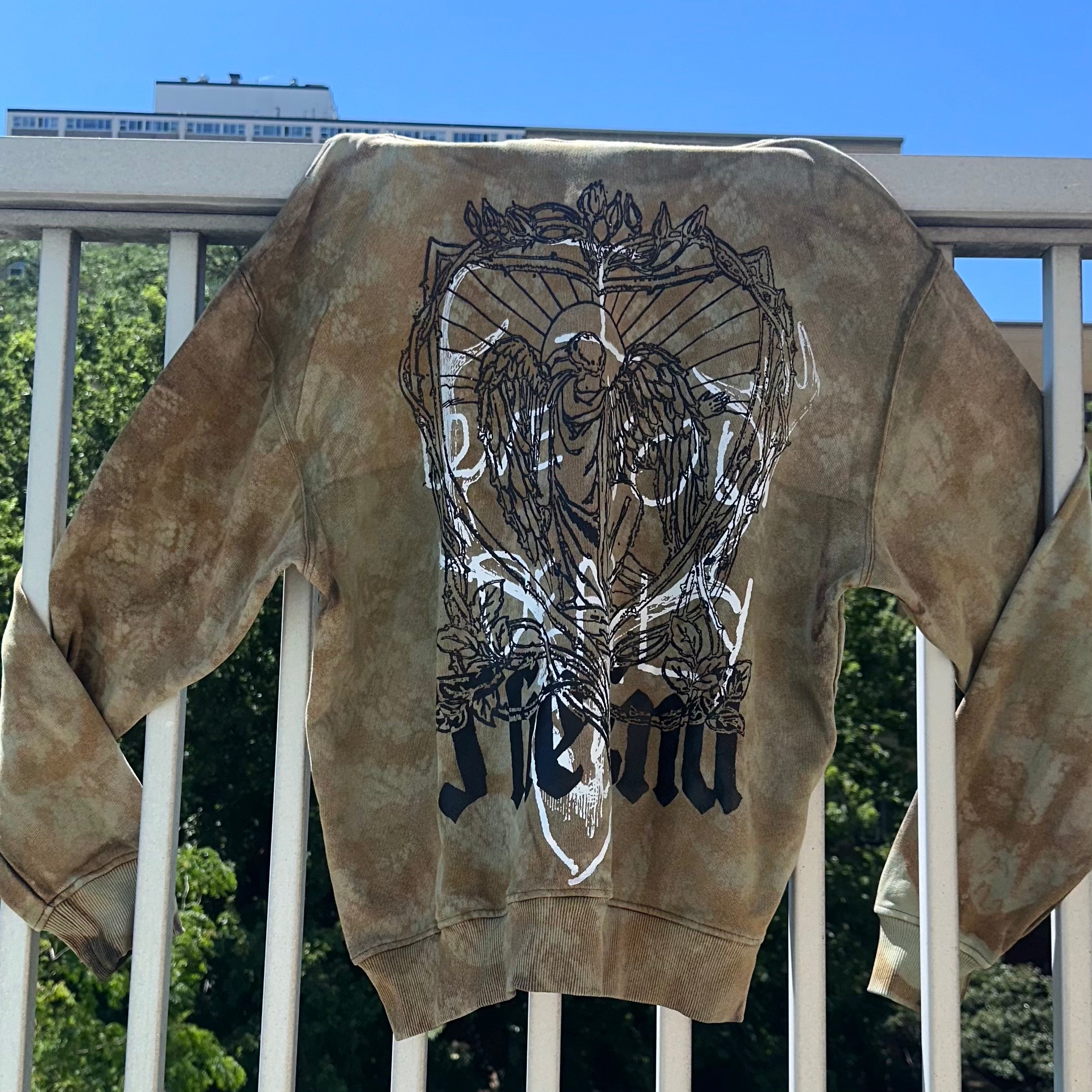WILD LOVE HOODIE